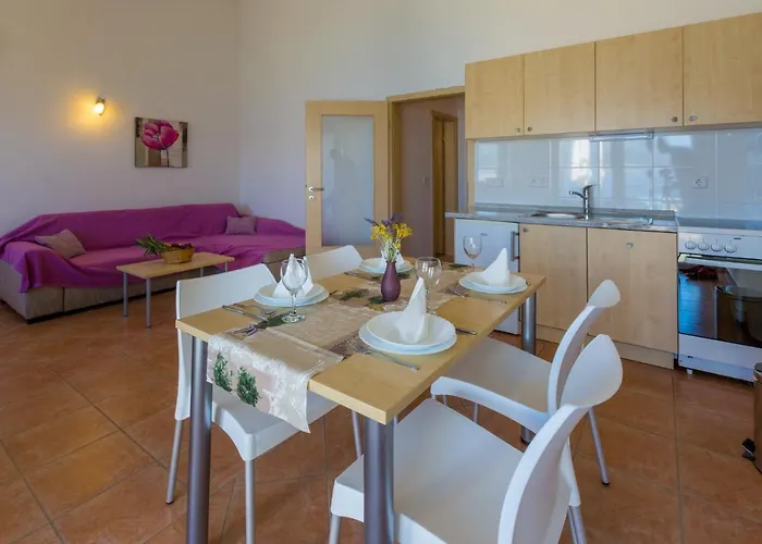 Dakovic Deni Апартаменты *