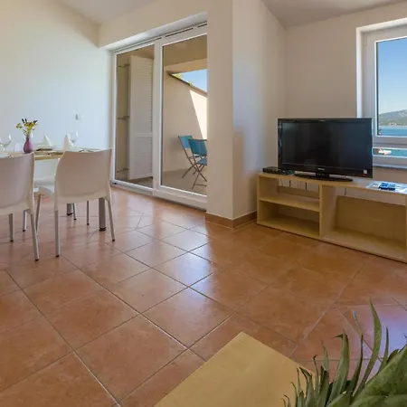 Dakovic Deni * Silo (Krk)