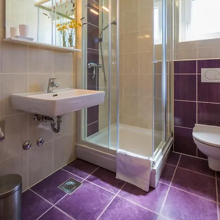 Dakovic Deni Silo (Krk)