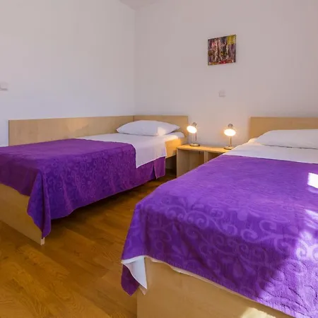 Apartmán Dakovic Deni *