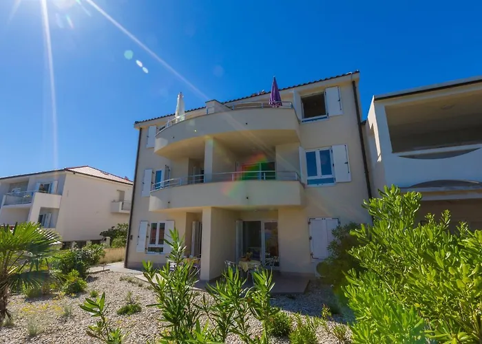 Apartmán Dakovic Deni Šilo